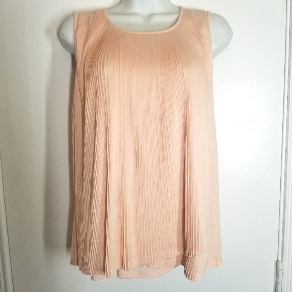 Mossimo Size M Sleeveless Pink Blouse